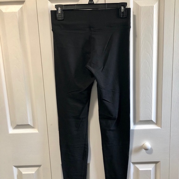 Victoria’s Secret Black Full-Length Leggings - Picture 3 of 3